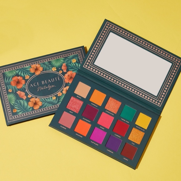 Ace Beaute Other - Ace Beauty Nostalgia Eyeshadow Palette